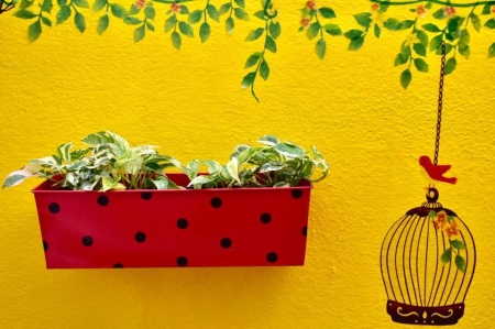 STEEL POT HANGING