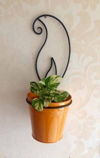 WROUGHT IRON POTS