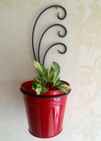 WROUGHT IRON POTS